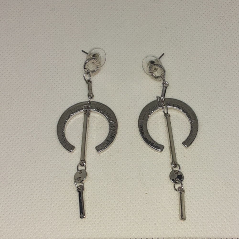 Dangling earrings